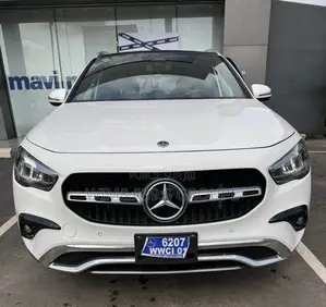 Neuf Mercedes-Benz GLB-Class 2025 Blanc