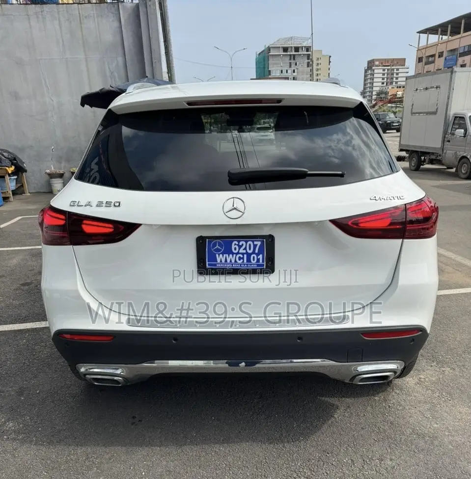 Neuf Mercedes-Benz GLB-Class 2025 Blanc