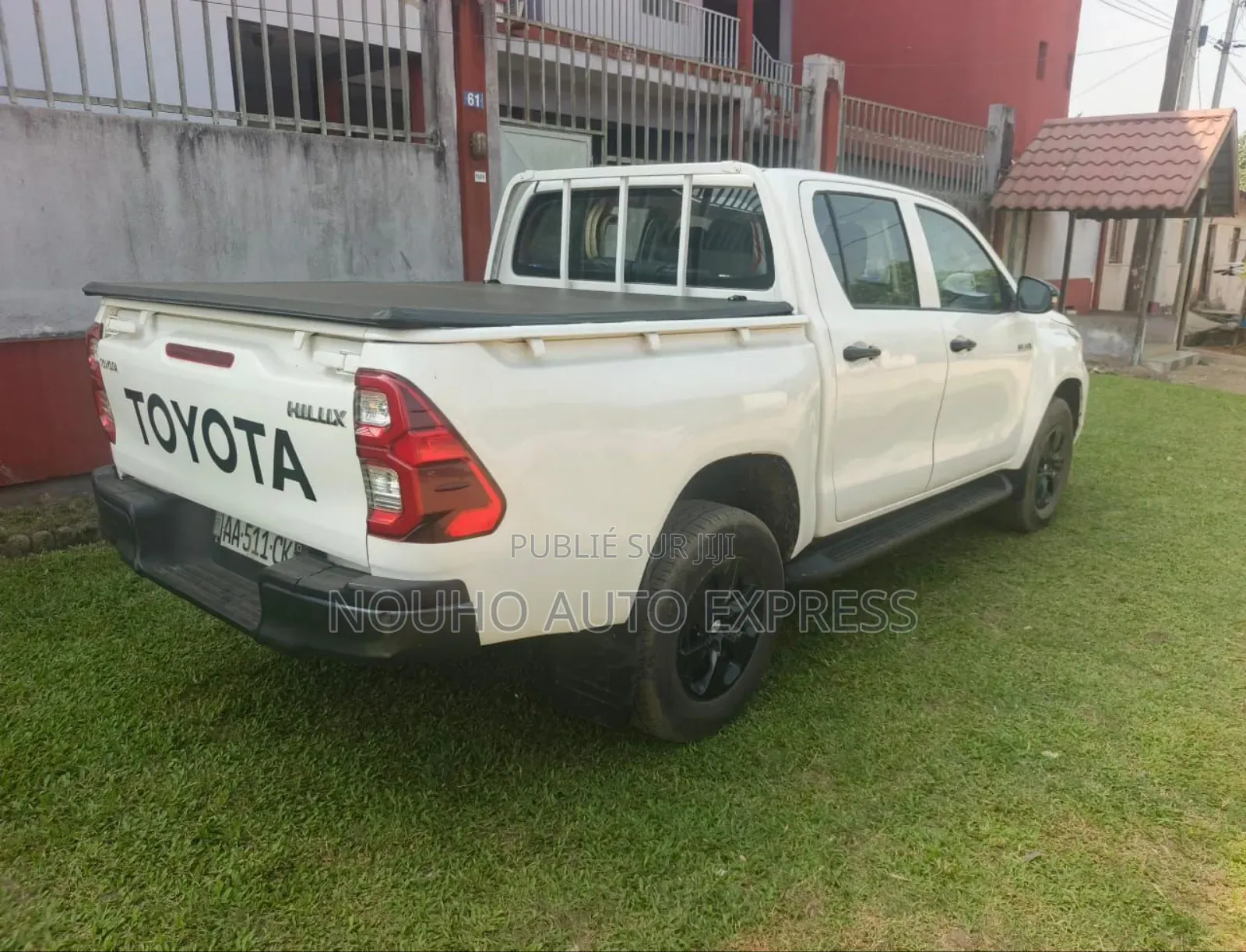 Toyota Hilux 2024 Blanc
