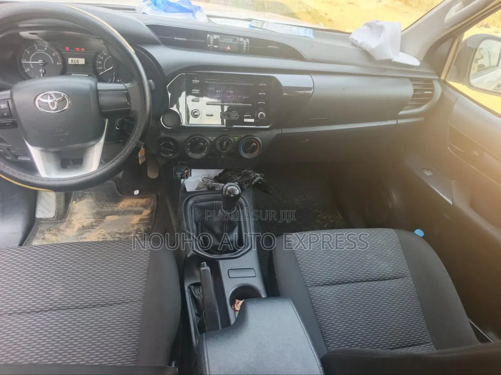 Toyota Hilux 2024 Blanc