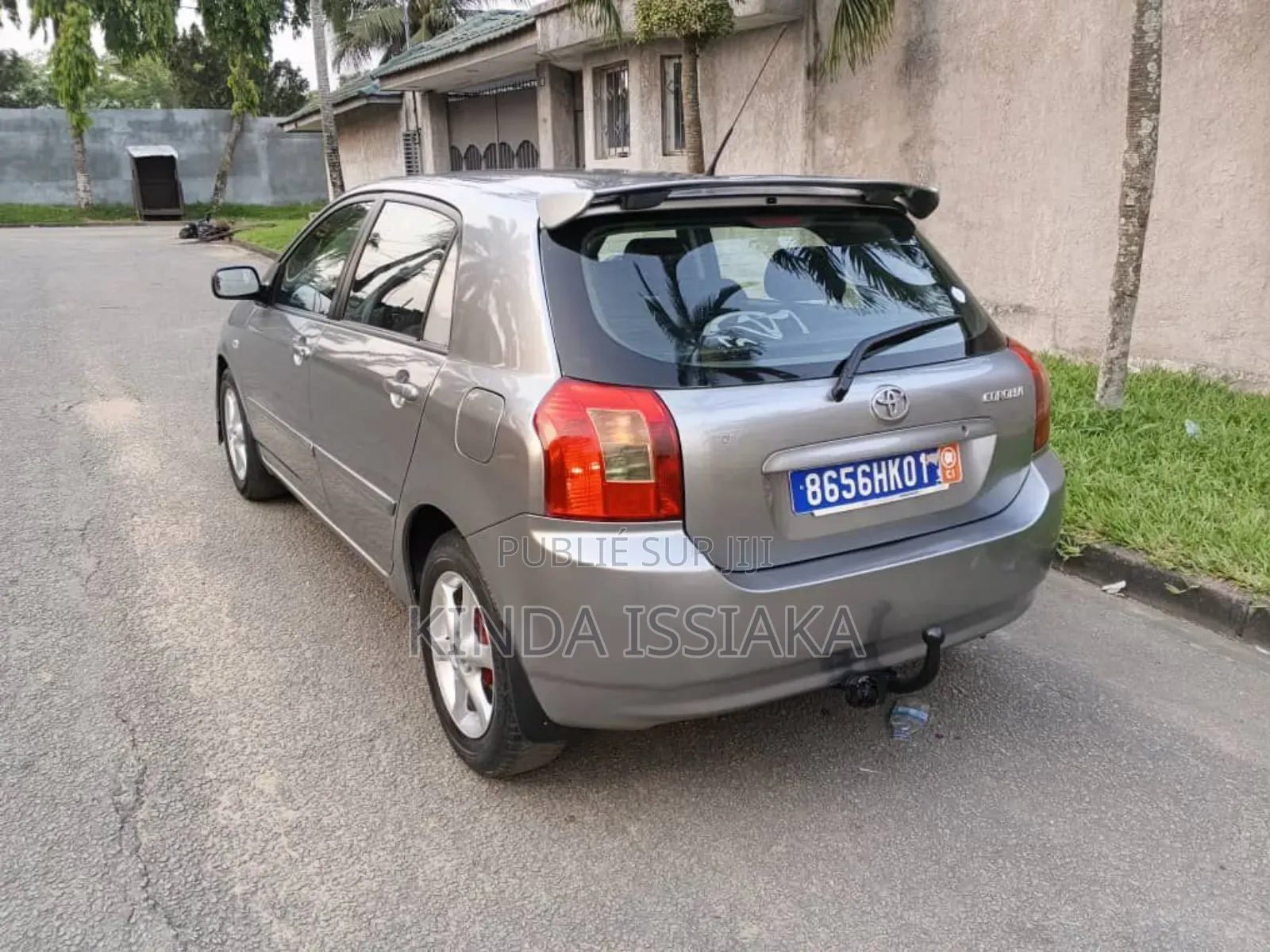Toyota Corolla Sedan 2004 Gris