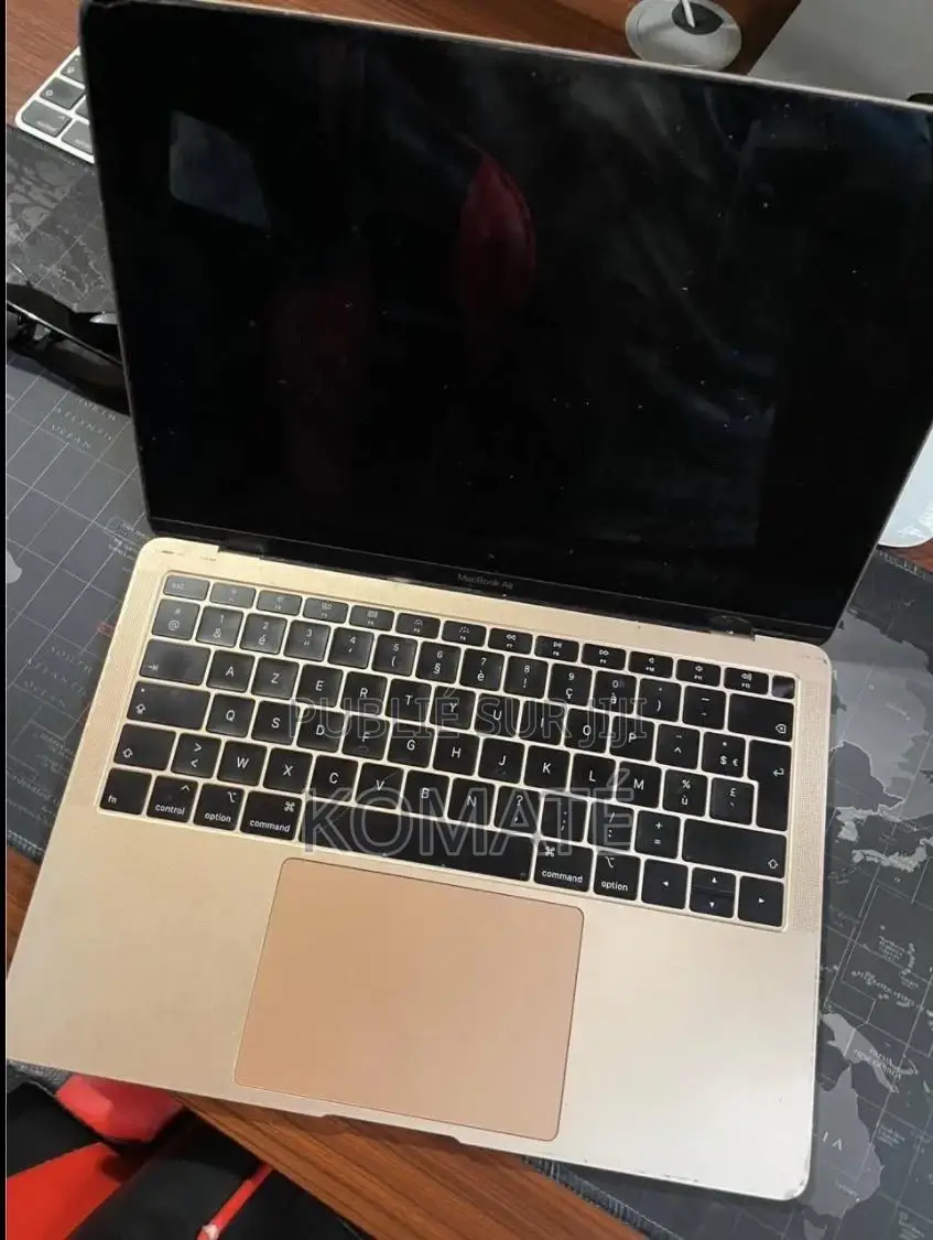 Neuf Apple MacBook Air 2019 32GB Intel Core I9 SSD 512GB