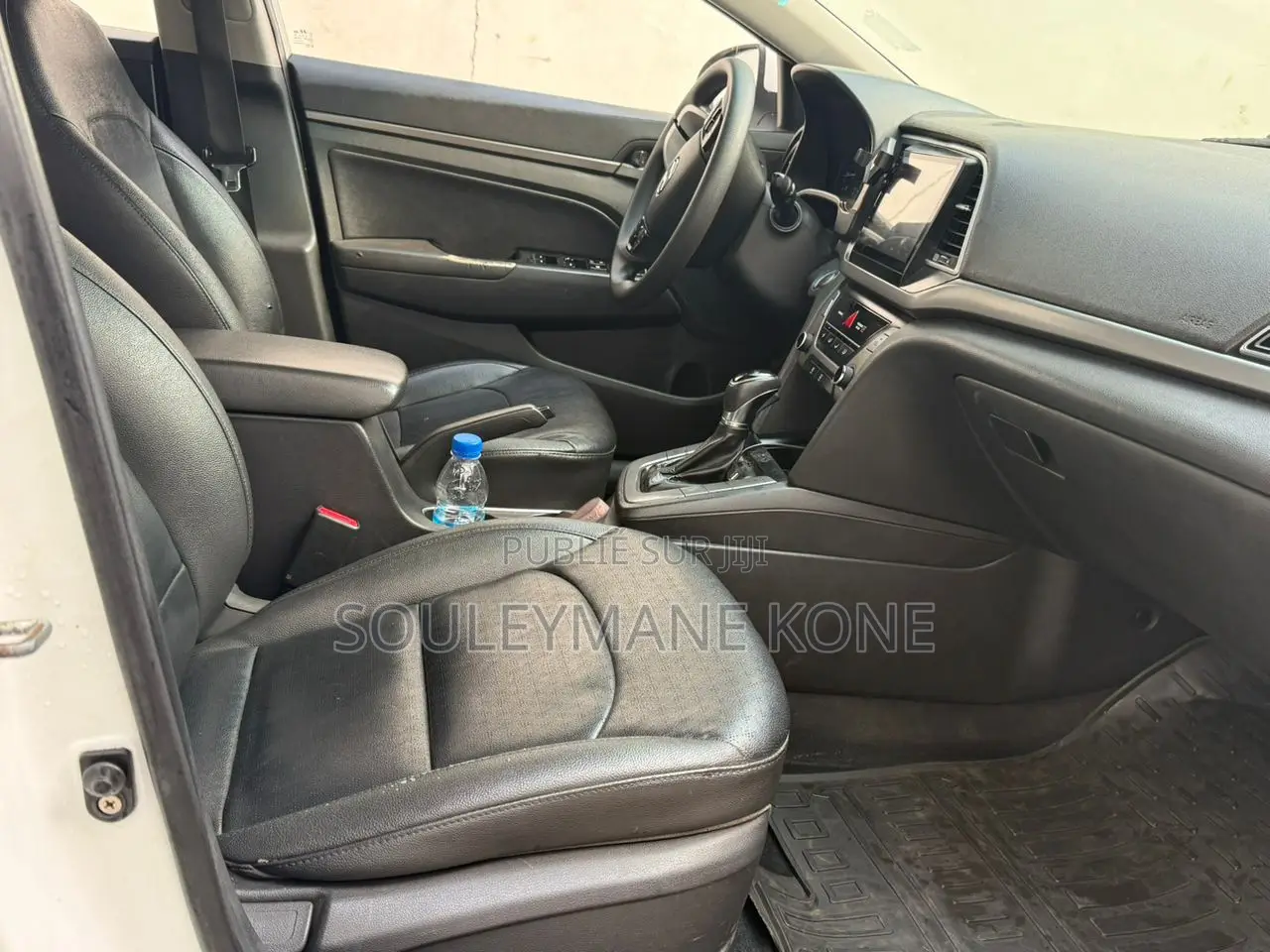 Hyundai Elantra 2018 Blanc