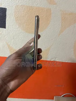 Apple iPhone 11 Pro 64 GB Doré