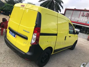 Renault Duster 2018 Jaune