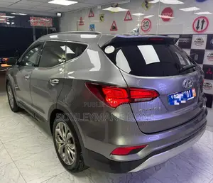 Hyundai Santa Fe 2018 Gris