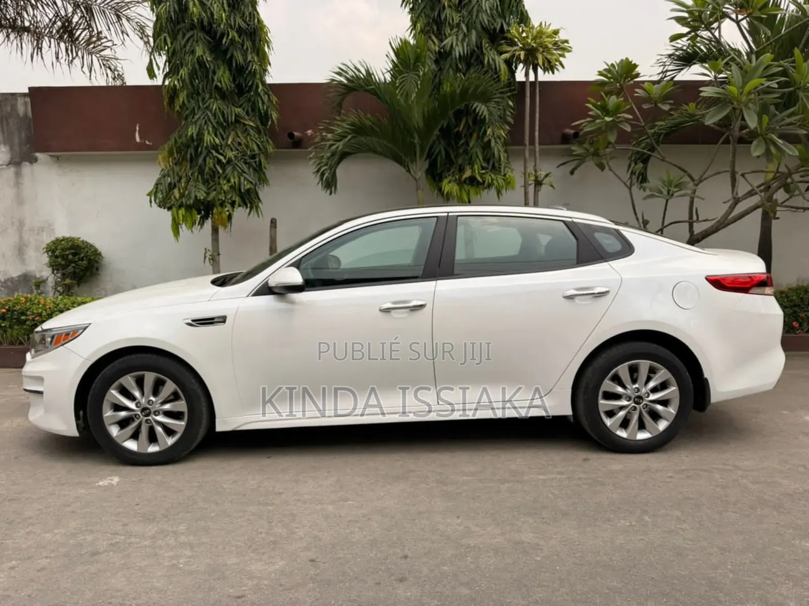 Kia Optima EX 2018 Blanc cassé