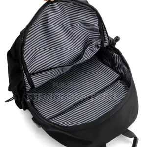 Sac À Dos Disponible