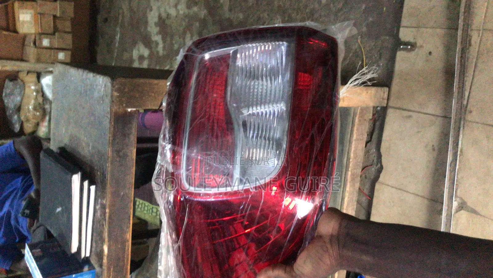 Vente De Feu Et Phare