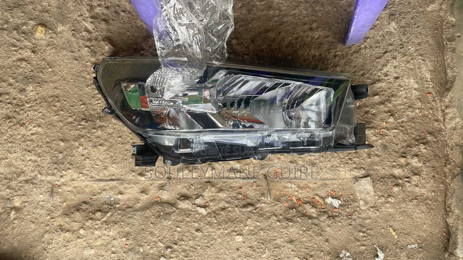 Vente De Feu Et Phare