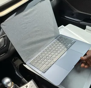 New Apple MacBook Air 2025 M4 13-Inch 16GB Apple M4 SSD 256GB