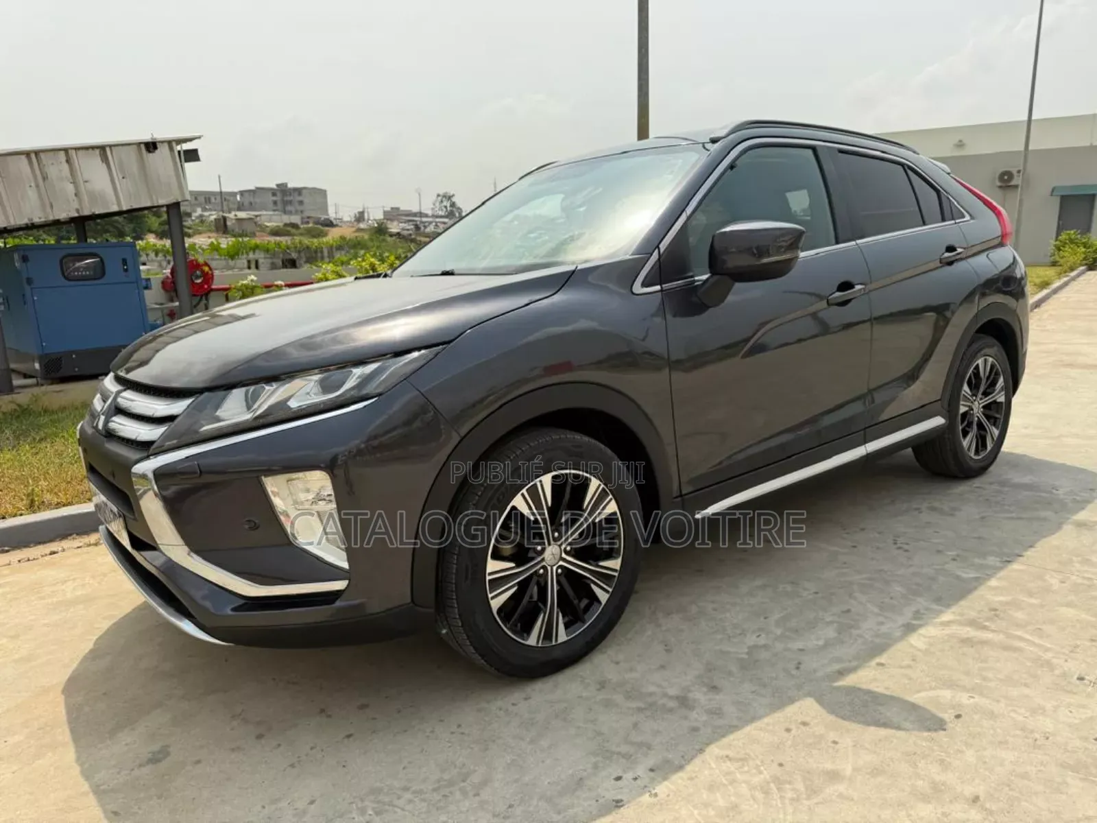 Mitsubishi Eclipse Cross 2019 Gris