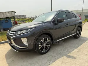 Mitsubishi Eclipse Cross 2019 Gris