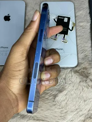 Apple iPhone 12 128 GB Bleu
