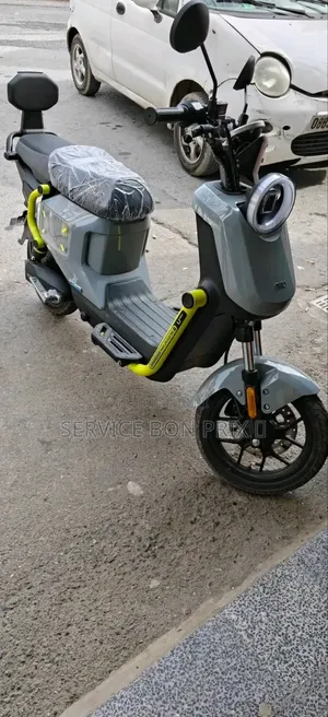 New Yamaha Majesty 2025 Black