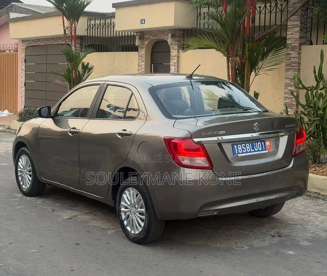 Suzuki Dzire 2023 Gris