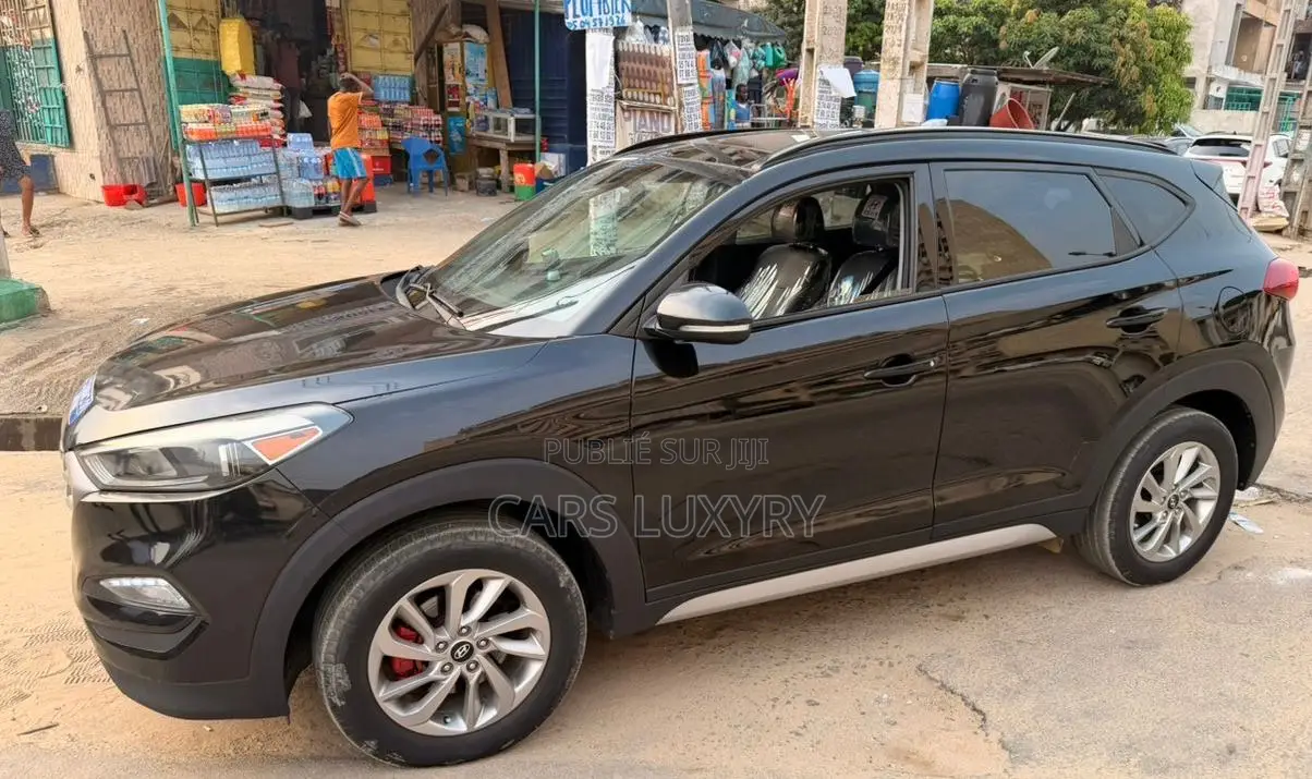Hyundai Tucson Limited AWD 2018 Black