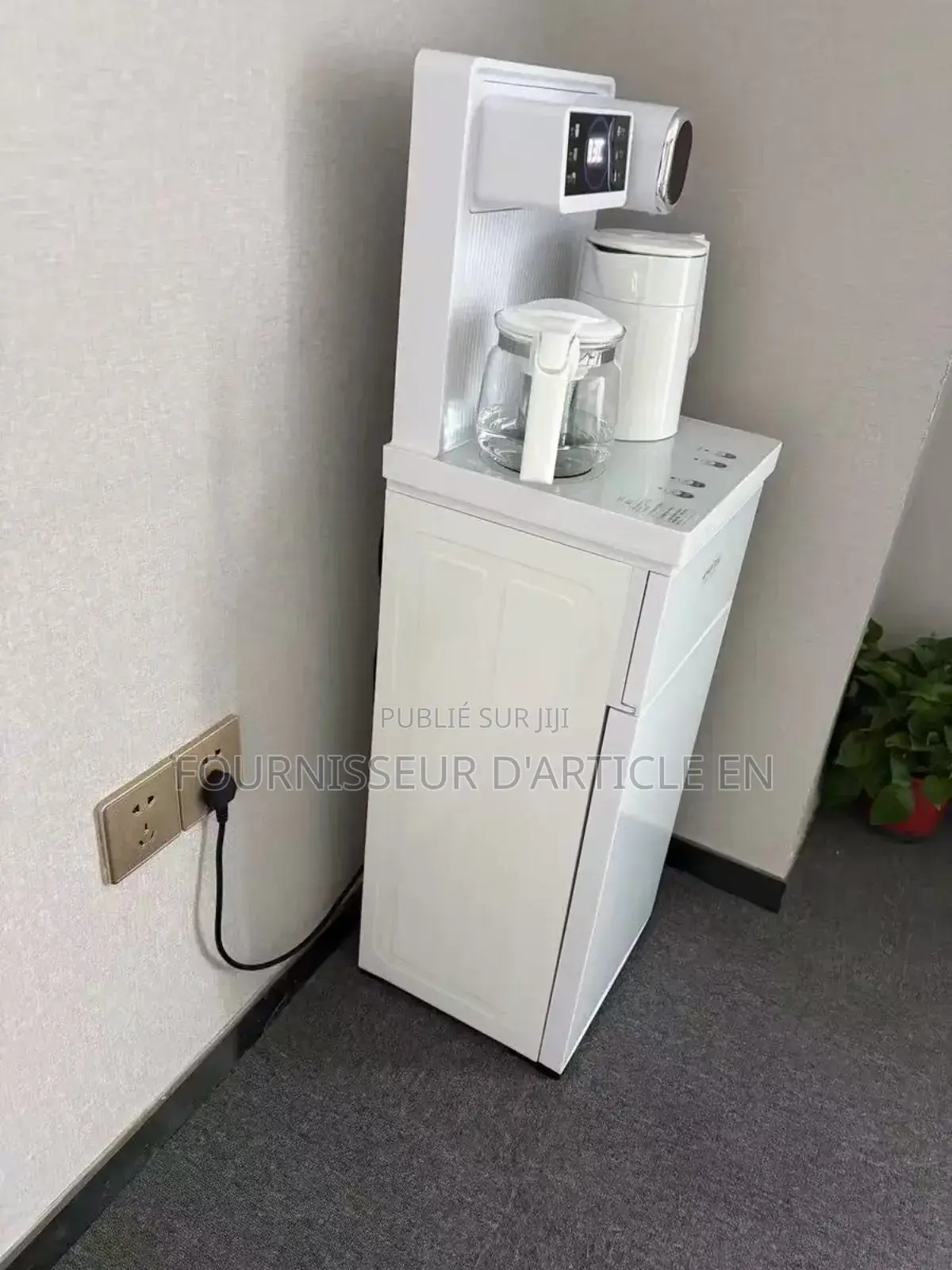 La Nouvelle Machine À Thé Intelligente, Commande Vocale, Tactile