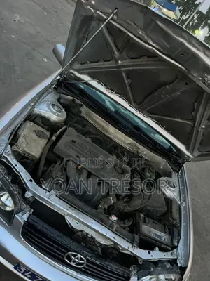 Toyota Corona 1999 Gris