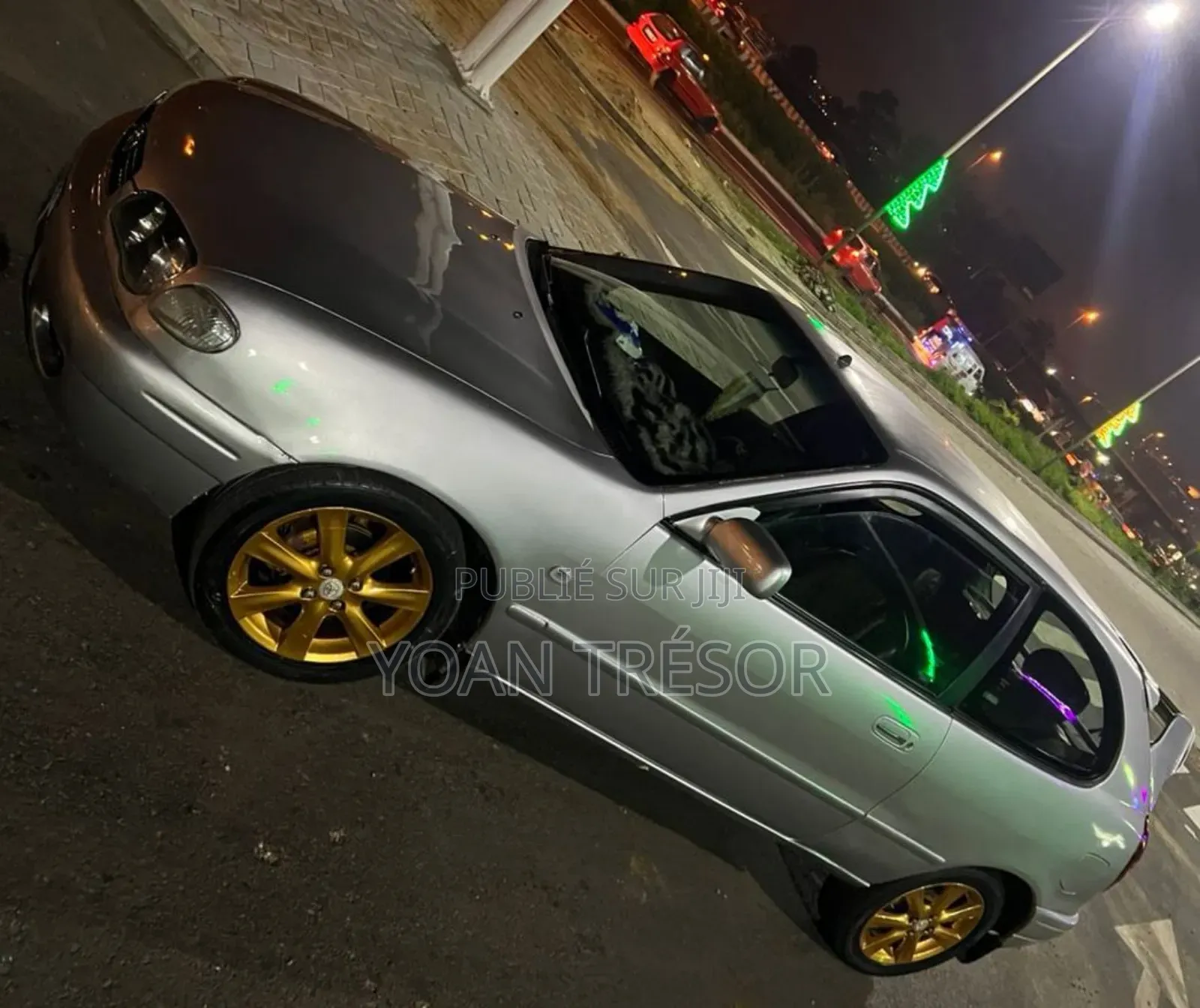 Toyota Corona 1999 Gris