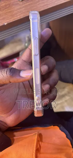 Apple iPhone 13 128 GB Rose