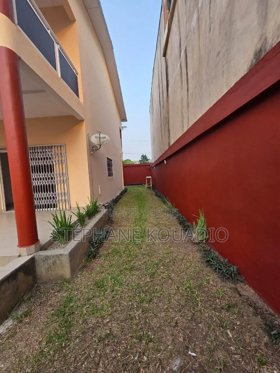 6chbre Duplex dans Cocody à Vendre