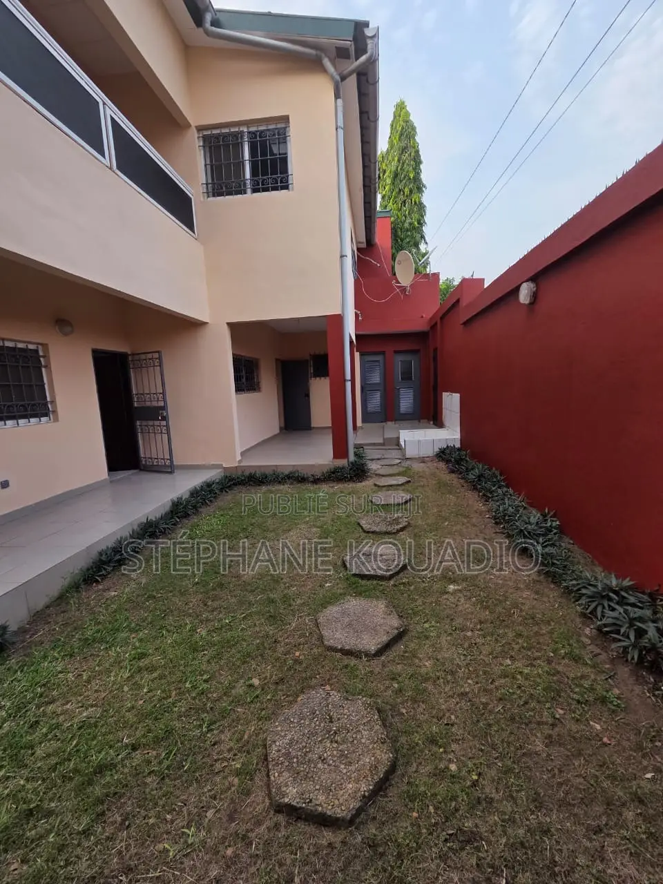 6chbre Duplex dans Cocody à Vendre