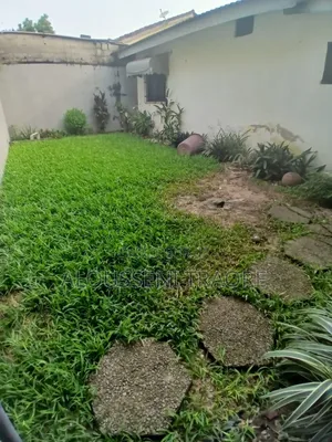 6chbre Duplex dans Tas Btp Entreprise, Cocody à Vendre