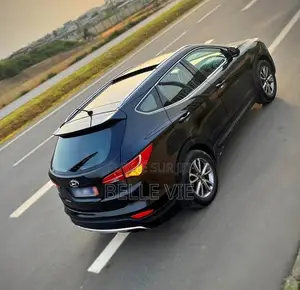 Hyundai Santa Fe 2016 Black