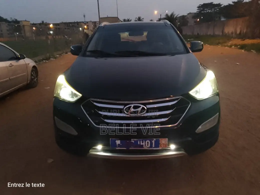 Hyundai Santa Fe 2016 Black