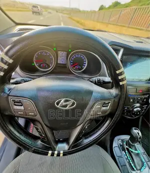 Hyundai Santa Fe 2016 Black