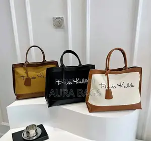 l'Élégance À Porter De Main