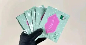 Masque Lèvres, Visage,Et Anti Cernes