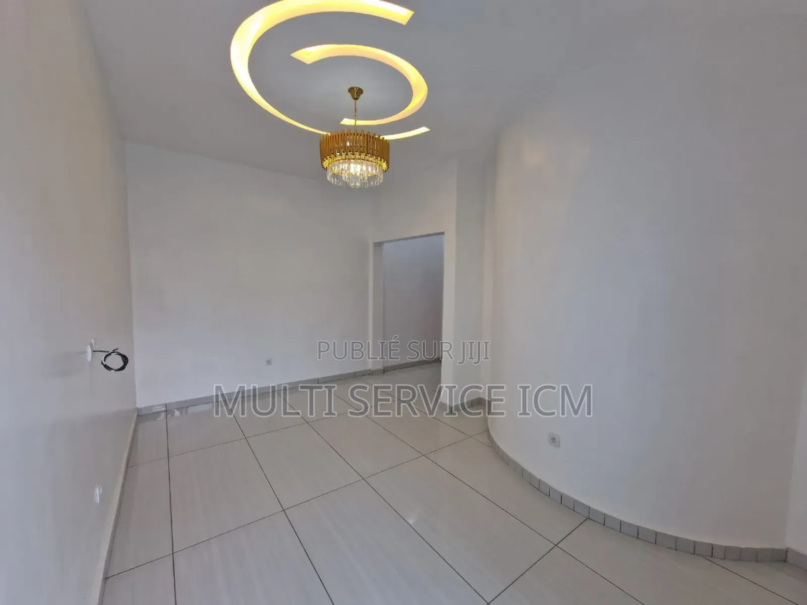 Furnished 5chbre Duplex dans Ismaël Coulibaly, Cocody à Vendre