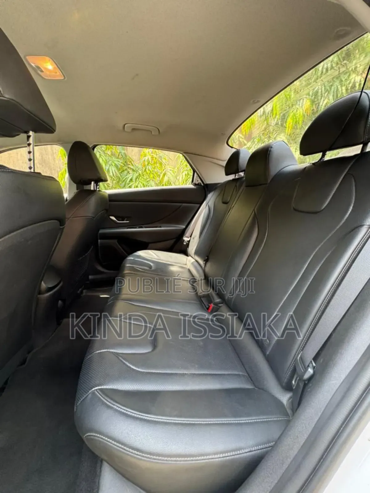 Hyundai Avante 2021 Blanc cassé