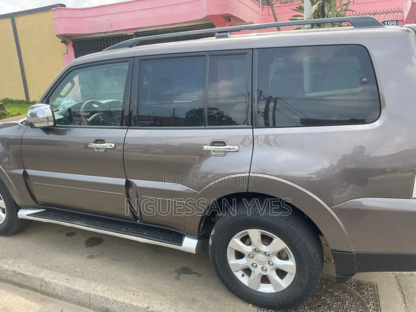 Mitsubishi Pajero 2016 Marron