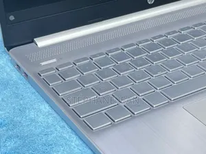 New HP EliteBook 840 G3 32GB Intel Core I5 HDD 512GB