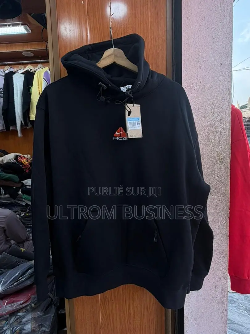 Pull Essentais Represent Vlone