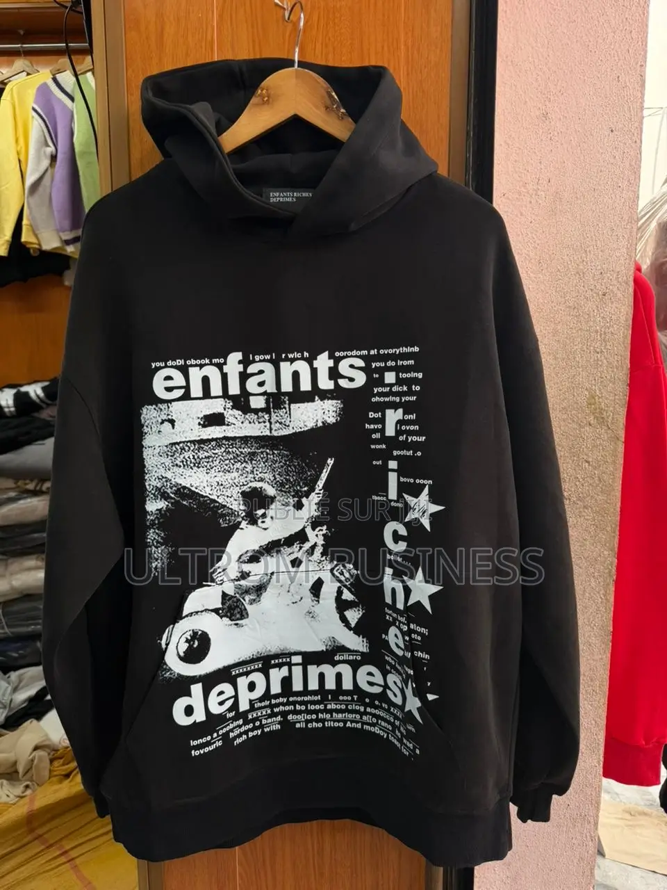 Pull Essentais Represent Vlone