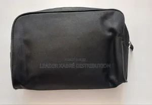 Trousseau De Toilette