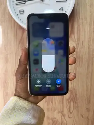 New Apple iPhone 11 64 GB Blanc