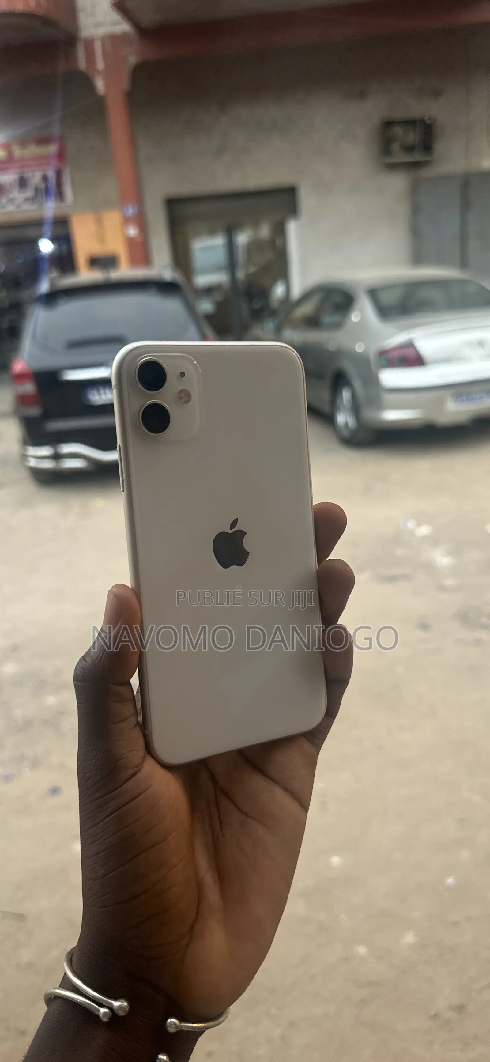 Apple iPhone 11 64 GB Blanc