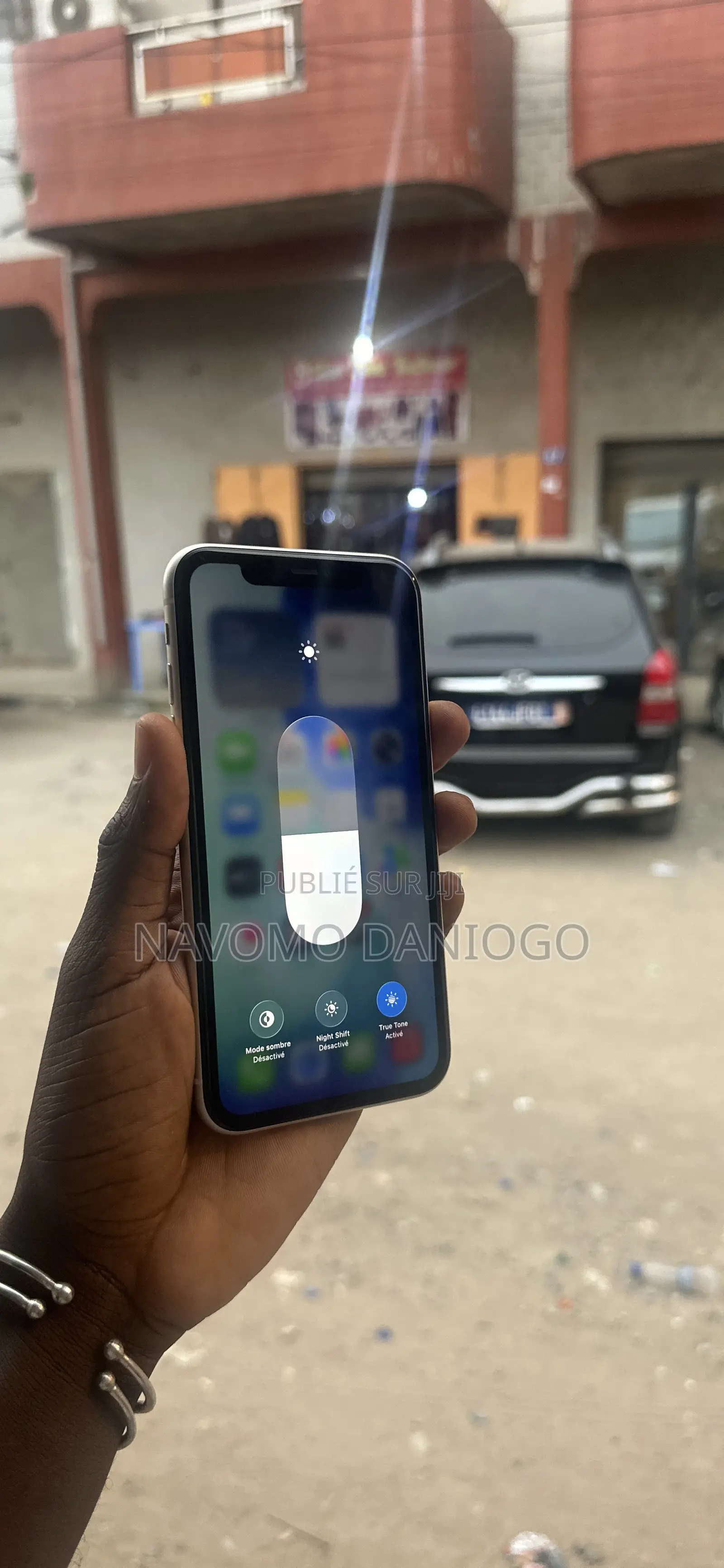 Apple iPhone 11 64 GB Blanc