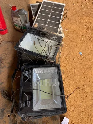 Projecteurs Solaires (600w) 5pièces