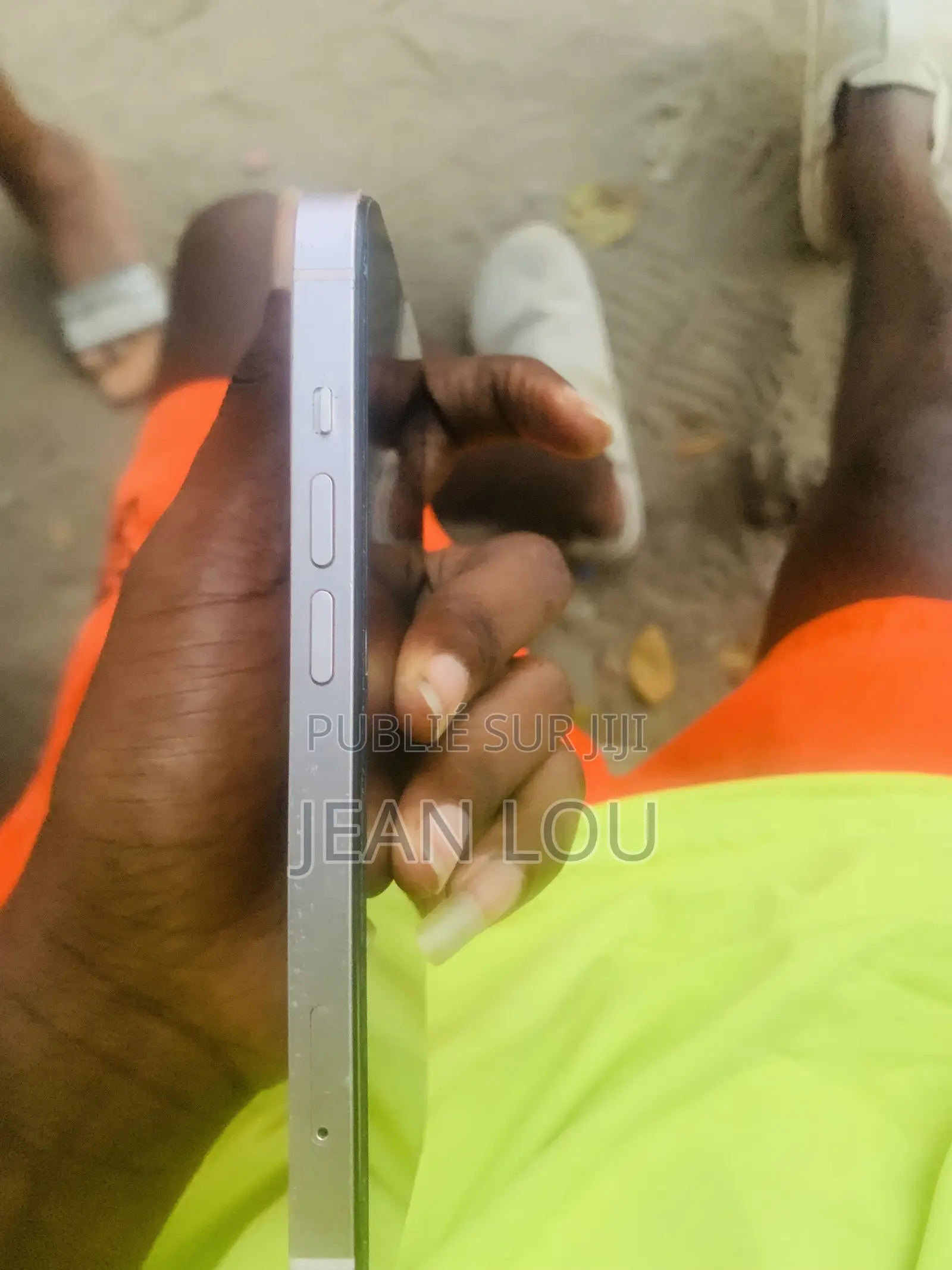 Apple iPhone 13 128 GB Rose