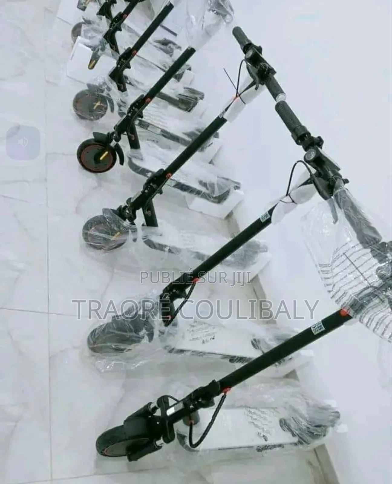 New Aprilia Moto 6.5 2025 Argenté