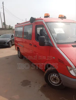 Mercedes-Benz Sprinter 2018 Rouge