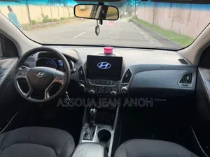 Hyundai Tucson Limited FWD 2016 Black