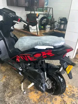 New Yamaha Majesty 2025 Black