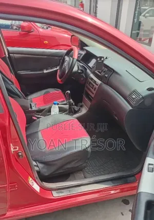 Toyota Corolla 2004 Rouge
